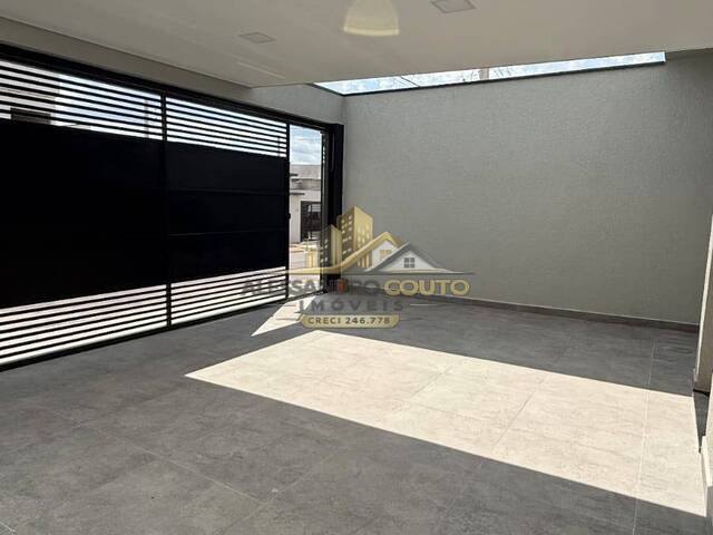 #CA 0007 - Casa para Venda em Indaiatuba - SP