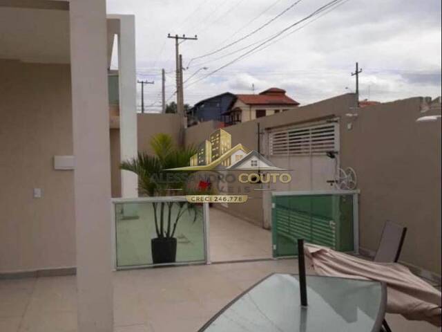 Sobrado para Venda em Indaiatuba - 3