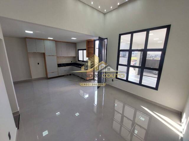 Casa para Venda em Indaiatuba - 3